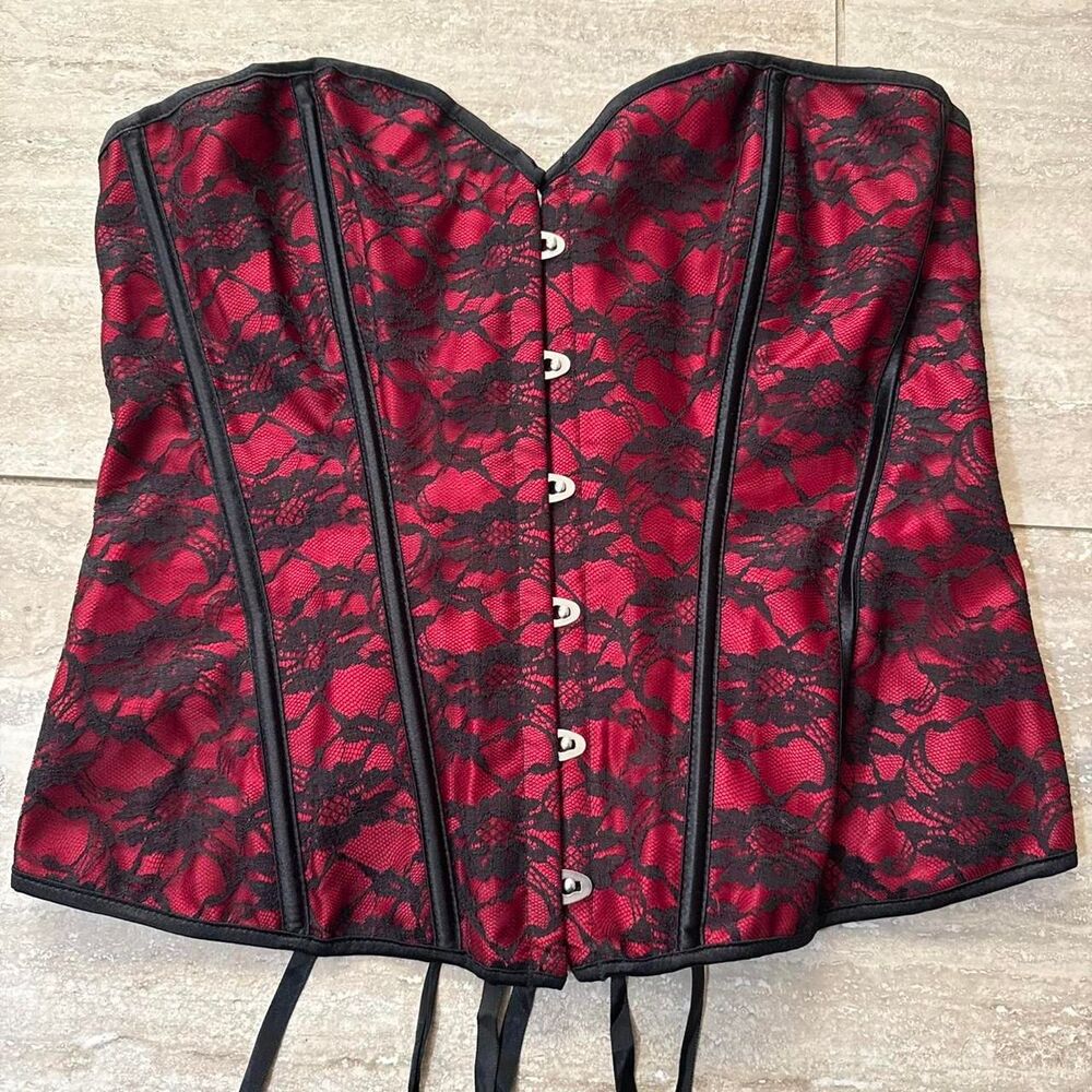 Red black lace corset top sz L vampire goth punk steampunk emo alt renaissance